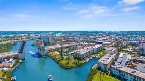 1150 Tarpon Center Drive Venice FL 34285