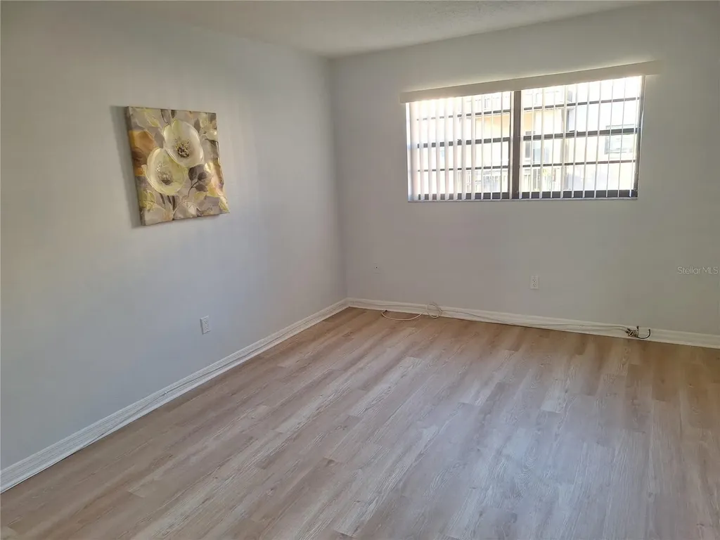 5969 Terrace Park Dr Drive N St Petersburg FL 33709