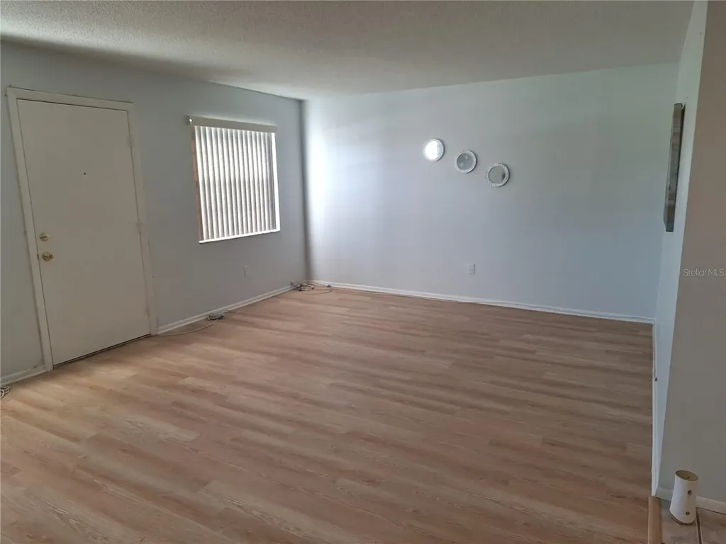 5969 Terrace Park Dr Drive N St Petersburg FL 33709