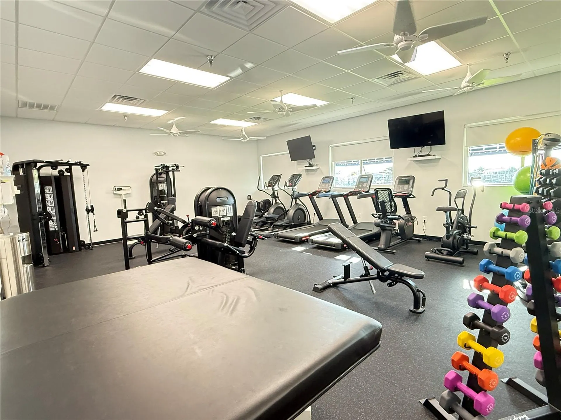 383 Mount Richmond Avenue NE St Petersburg FL 33702