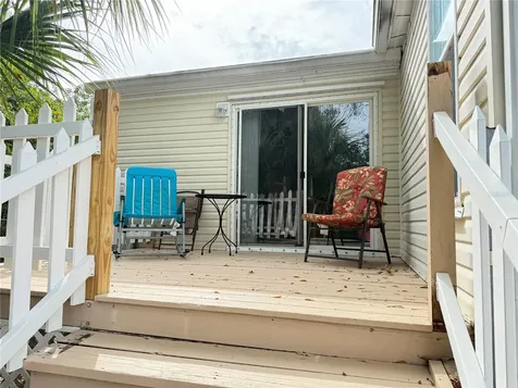 383 Mount Richmond Avenue NE St Petersburg FL 33702