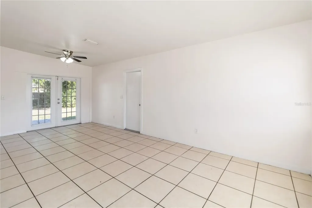 7127 Stockholm Way Orlando FL 32822