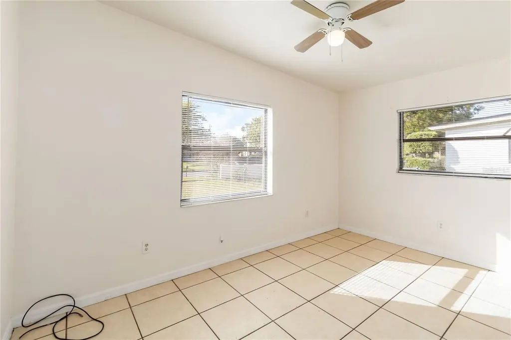 7127 Stockholm Way Orlando FL 32822