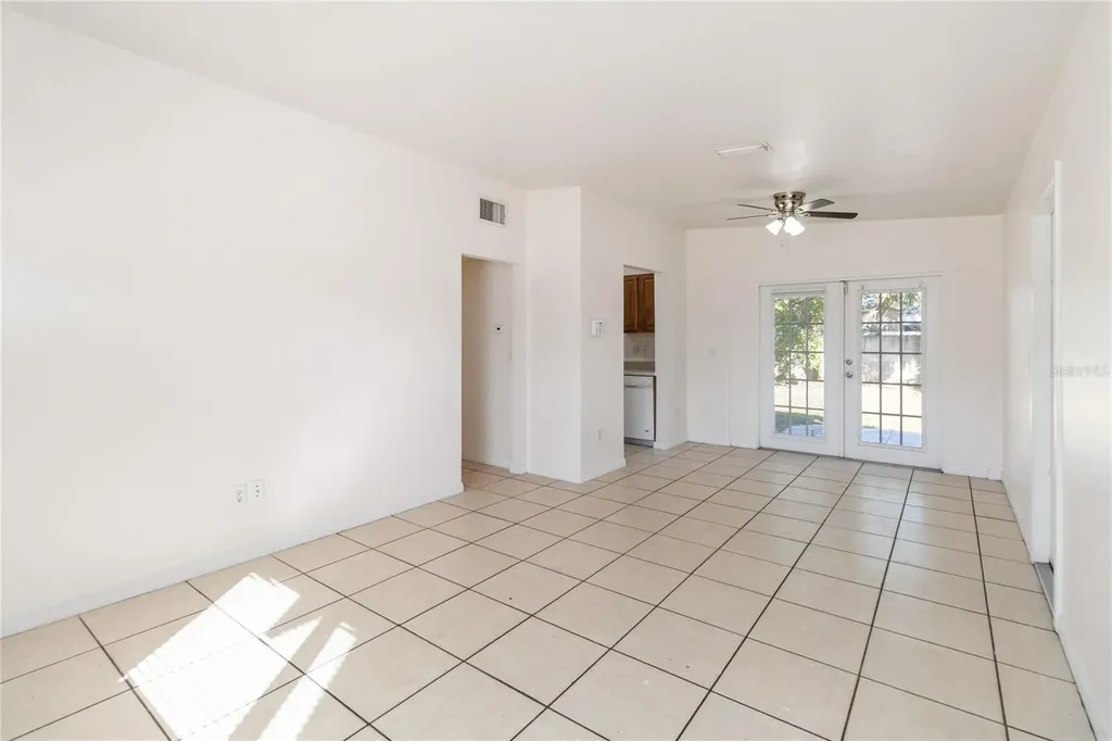 7127 Stockholm Way Orlando FL 32822