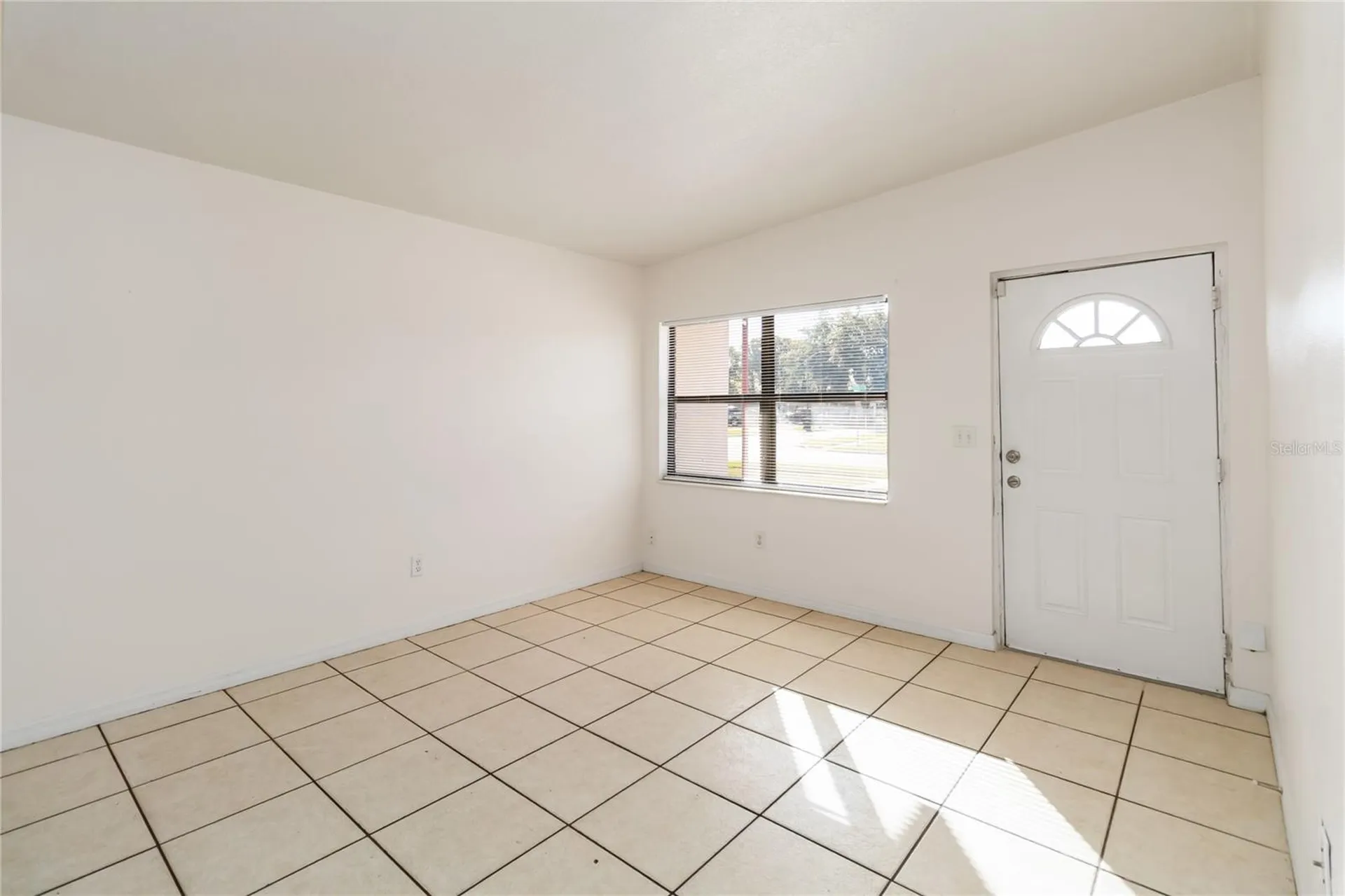 7127 Stockholm Way Orlando FL 32822