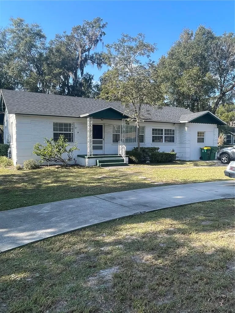 316 N Stone Street Deland FL 32720