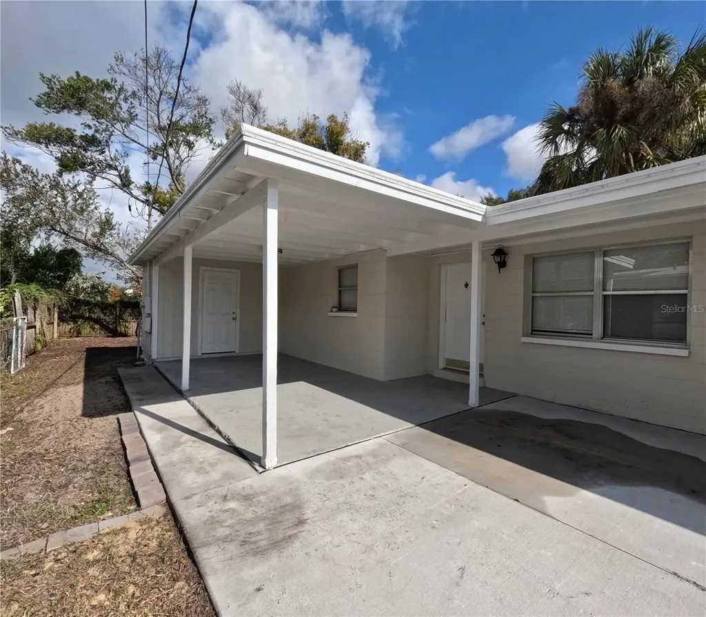 3618 E Shadowlawn Avenue Tampa FL 33610