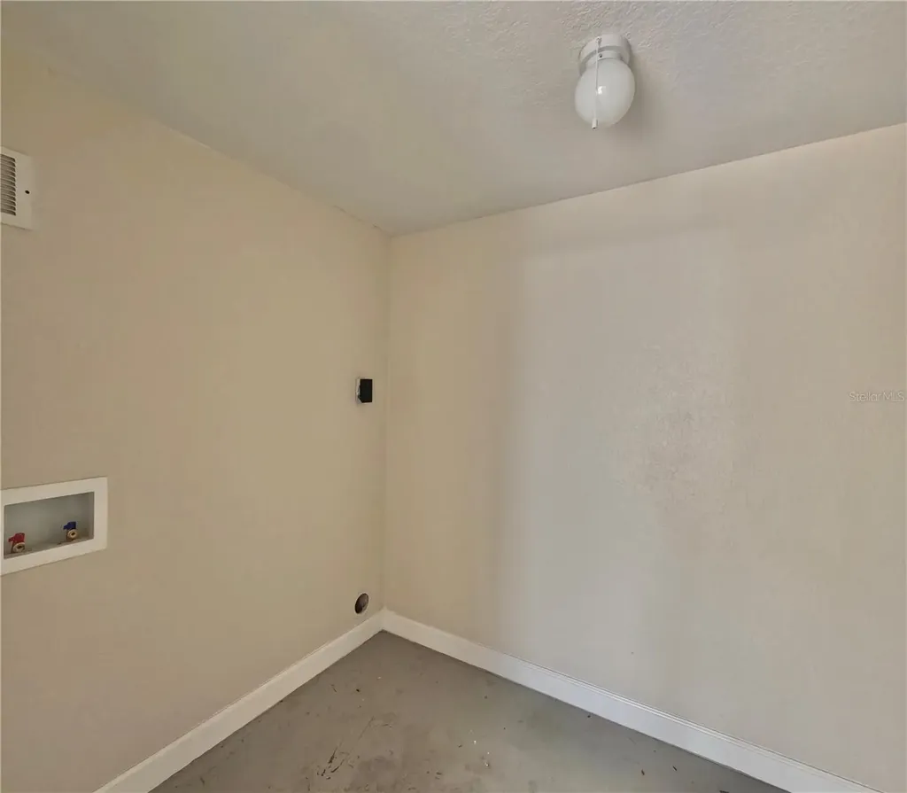 3618 E Shadowlawn Avenue Tampa FL 33610