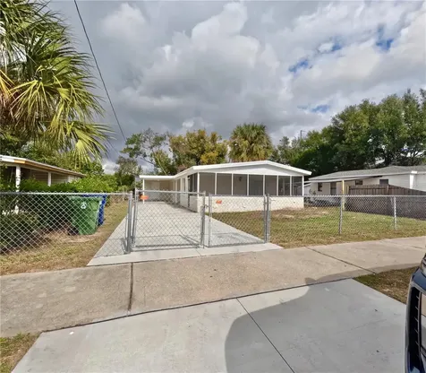 3618 E Shadowlawn Avenue Tampa FL 33610