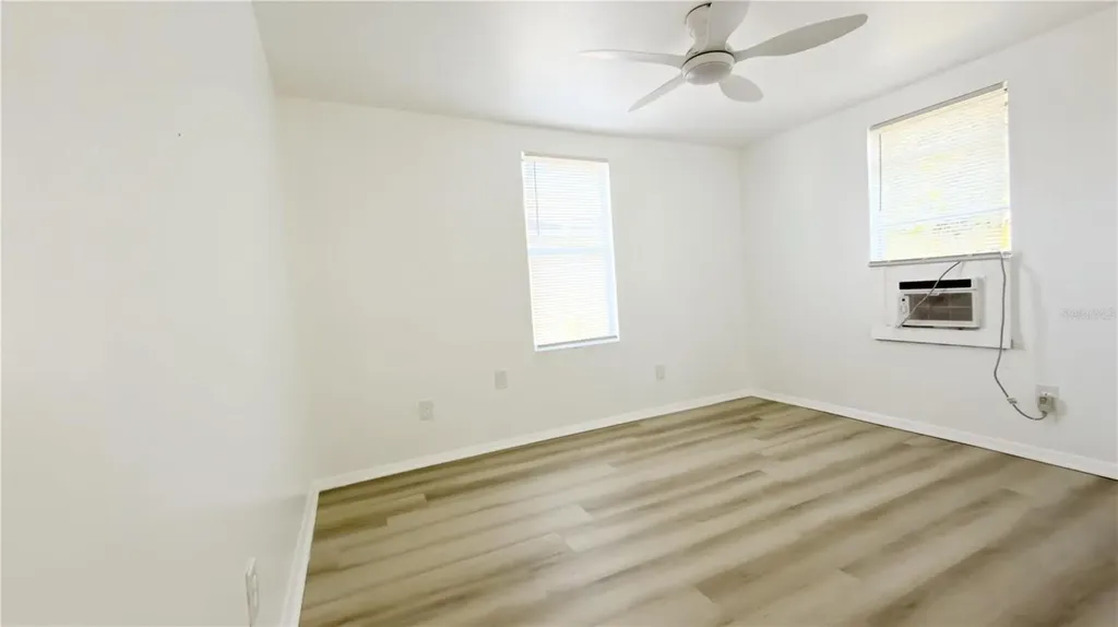 2565 4th Street Mulberry FL 33860
