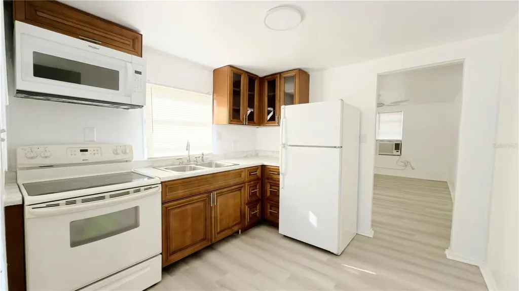 2565 4th Street Mulberry FL 33860