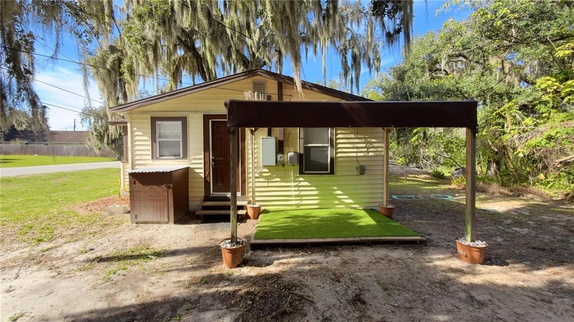 2565 4th Street Mulberry FL 33860