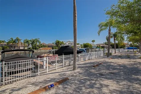 201 Americas Cup Boulevard Bradenton FL 34208