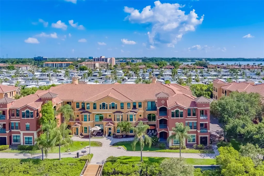 2741 Via Cipriani Clearwater FL 33764