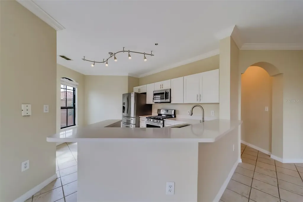 2741 Via Cipriani Clearwater FL 33764