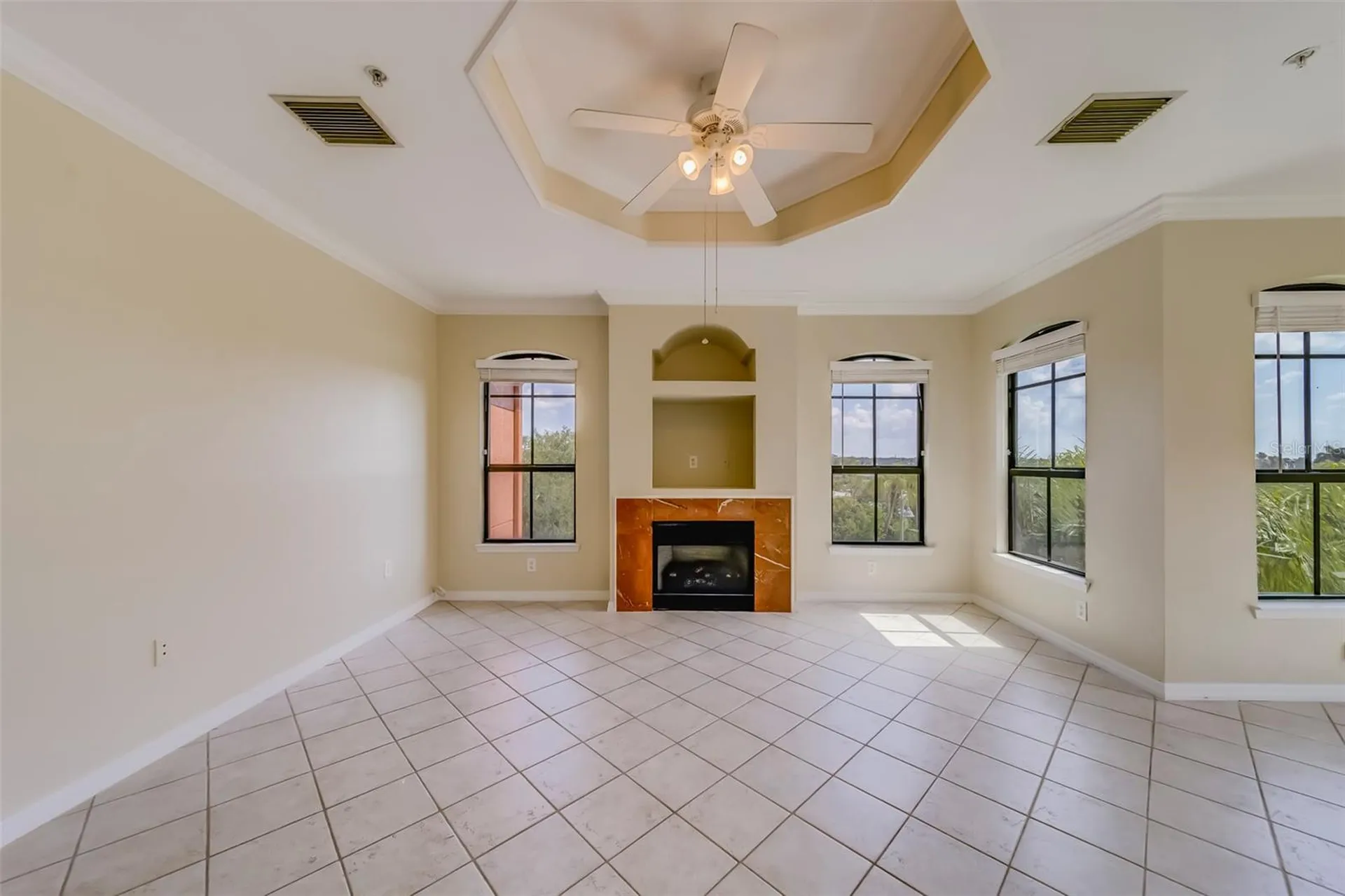 2741 Via Cipriani Clearwater FL 33764