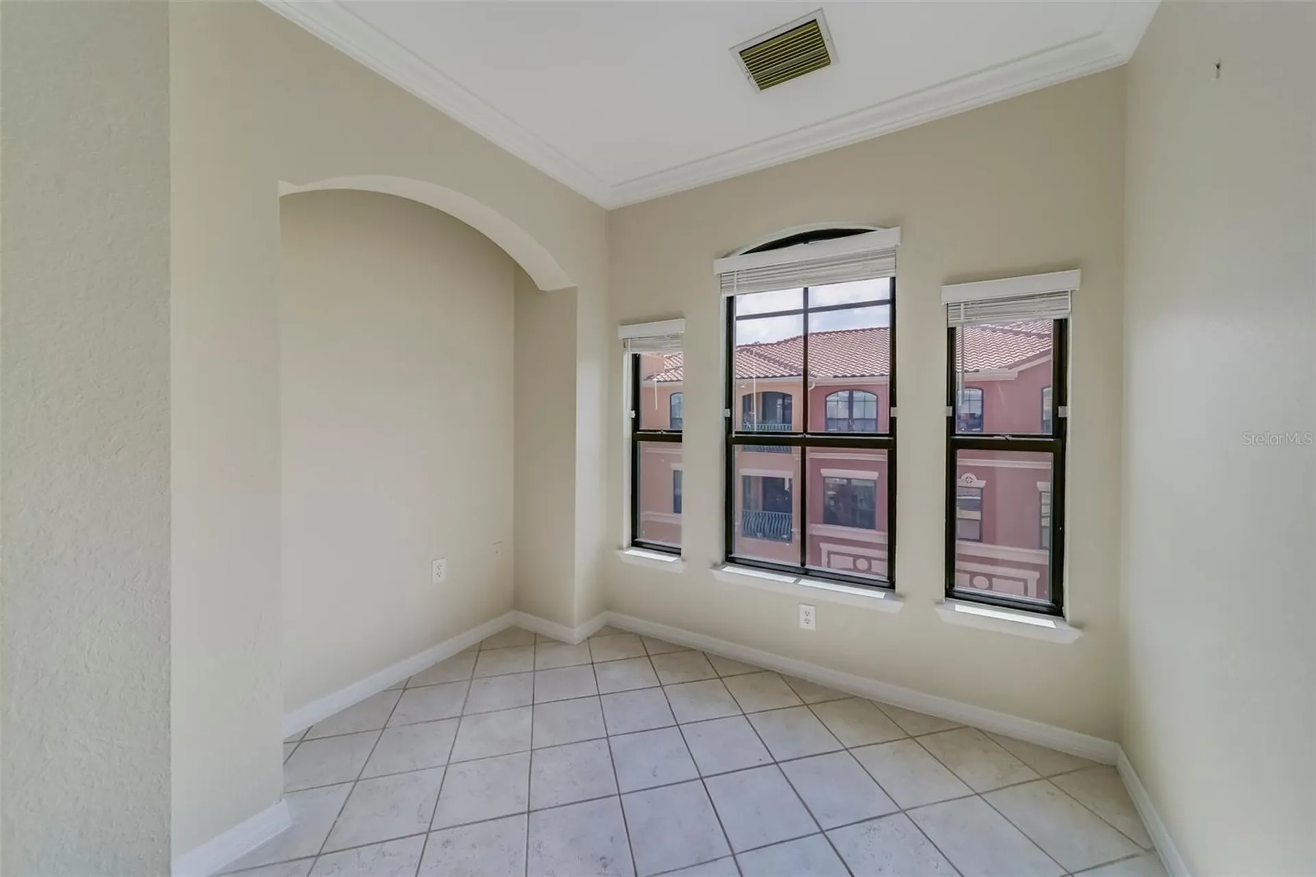 2741 Via Cipriani Clearwater FL 33764