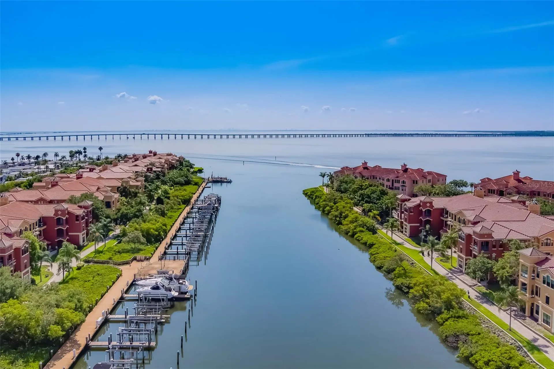 2741 Via Cipriani Clearwater FL 33764
