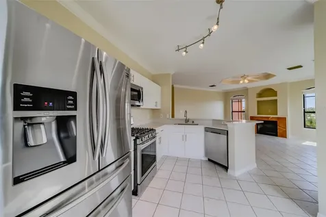 2741 Via Cipriani Clearwater FL 33764