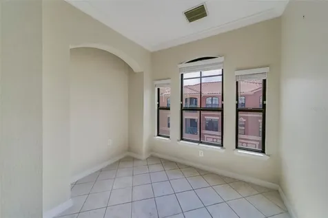 2741 Via Cipriani Clearwater FL 33764