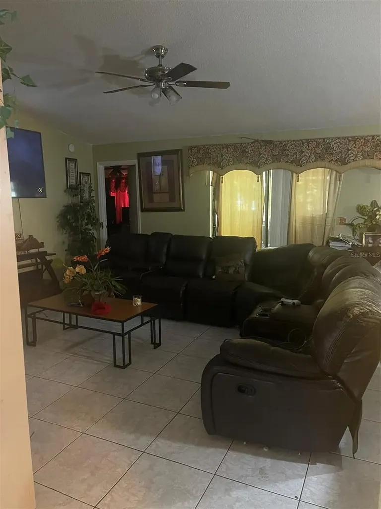 2851 Hickory Creek Drive Orlando FL 32818