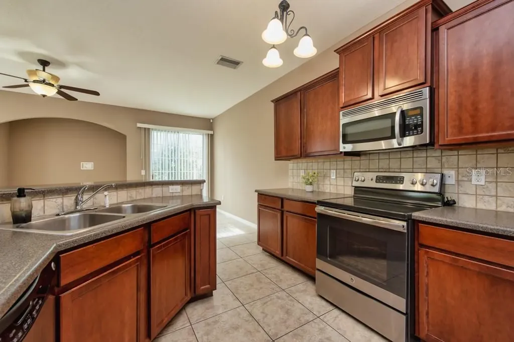 7525 Red Mill Circle New Port Richey FL 34653