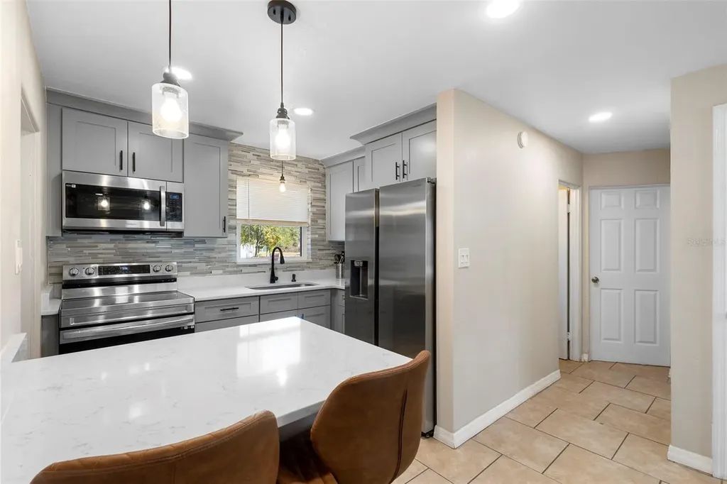 389 Park Avenue Orange City FL 32763