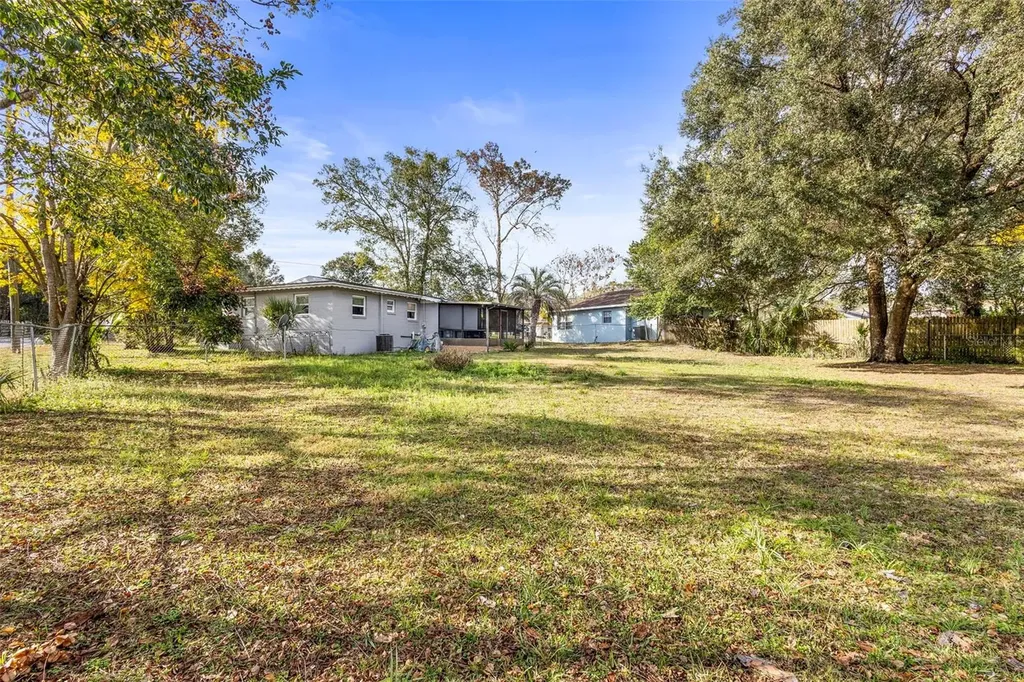 389 Park Avenue Orange City FL 32763