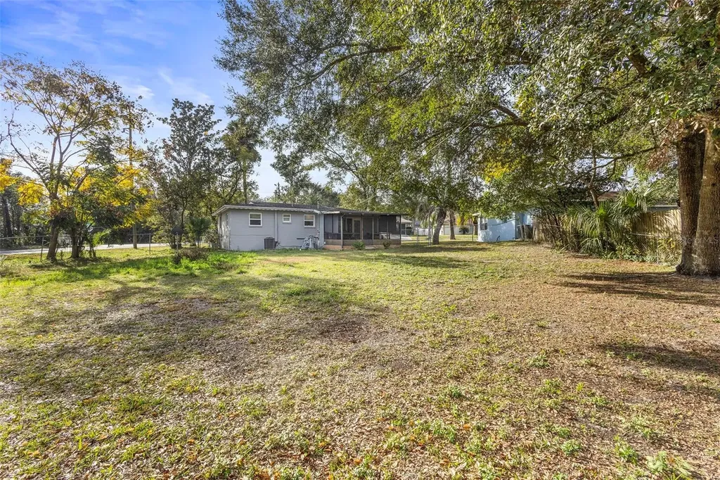 389 Park Avenue Orange City FL 32763