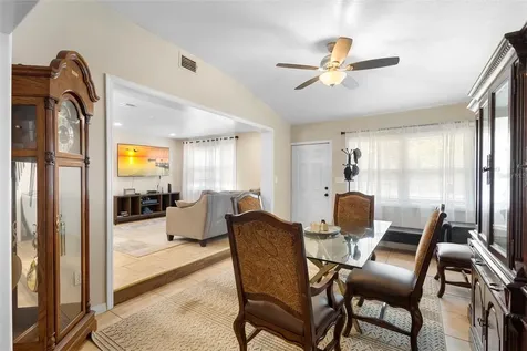 389 Park Avenue Orange City FL 32763