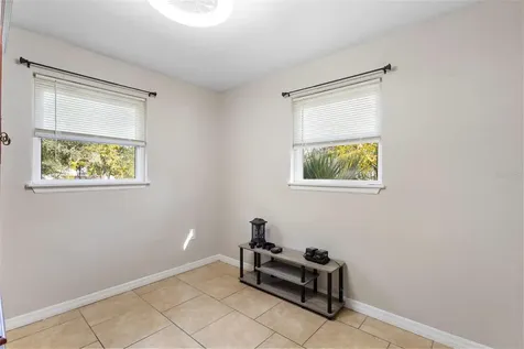 389 Park Avenue Orange City FL 32763