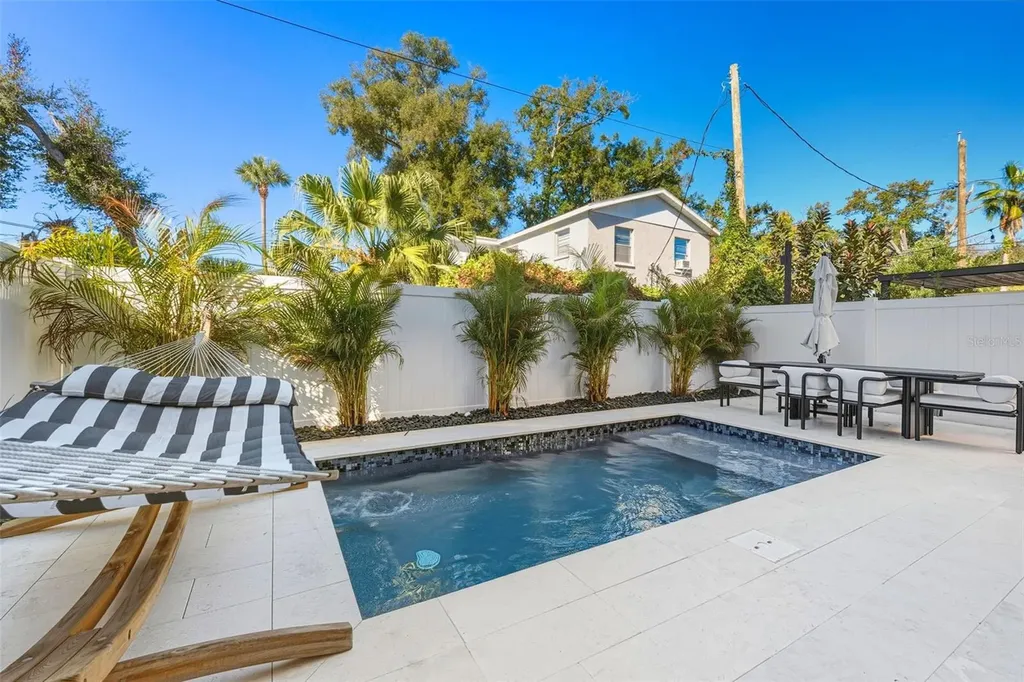 2502 N Highland Avenue Tampa FL 33602