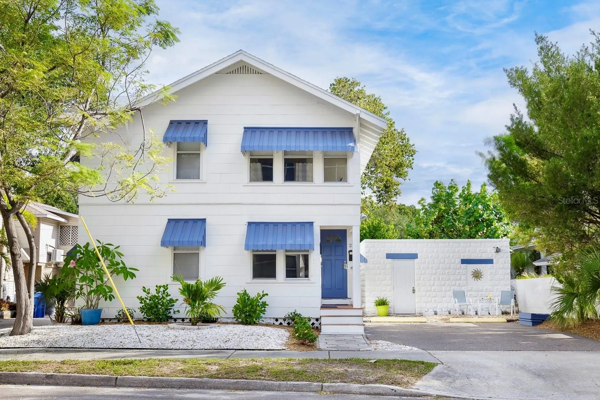 1043 7th Avenue N St Petersburg FL 33705