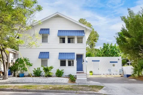 1043 7th Avenue N St Petersburg FL 33705