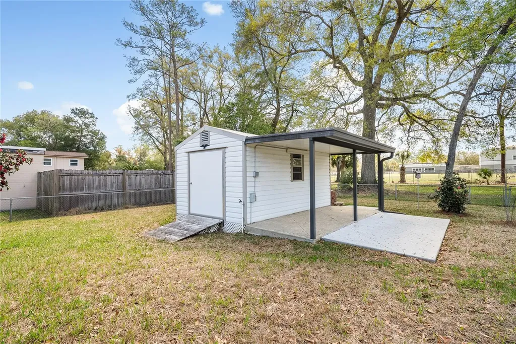 1748 NE 7th Street Ocala FL 34470