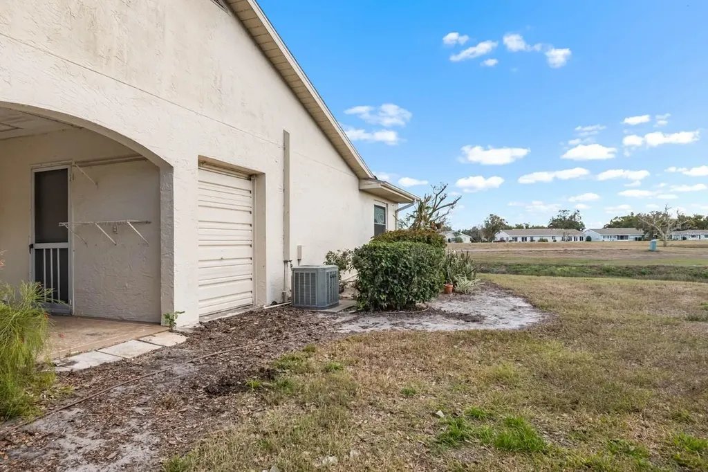 2125 Hailstone Circle Sun City Center FL 33573