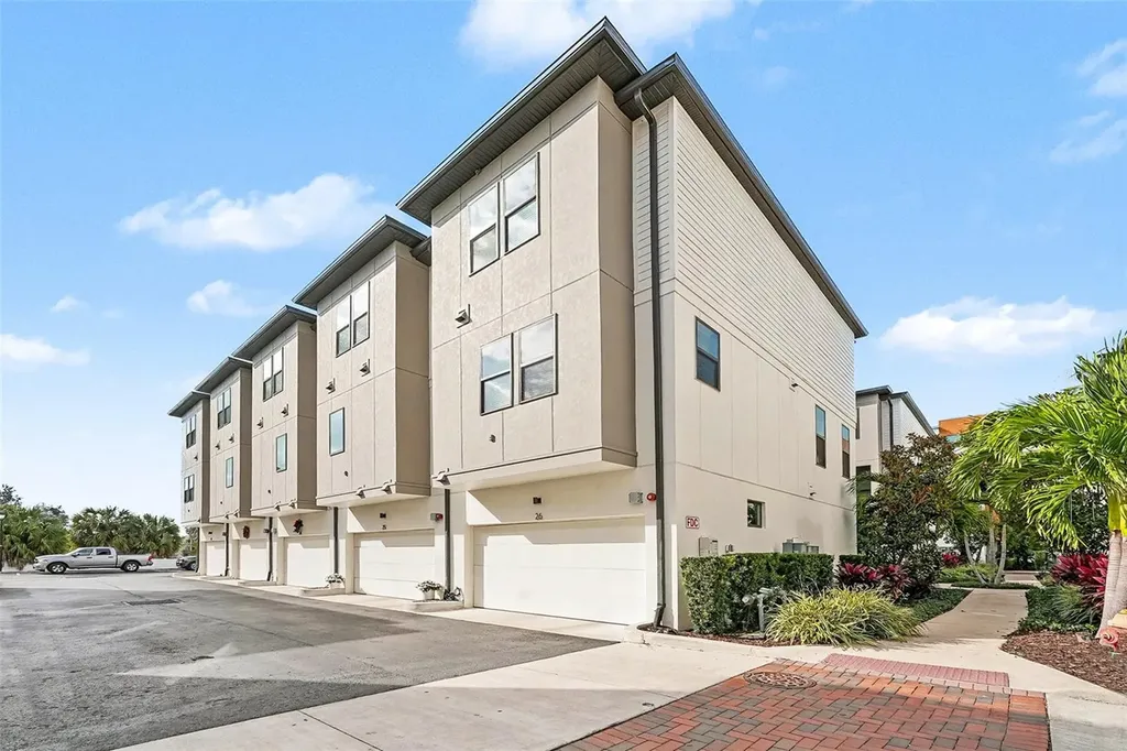 2511 N Grady Avenue Tampa FL 33607