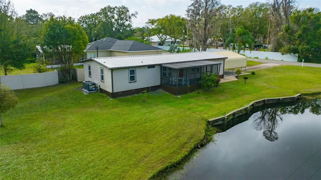 15615 Willowdale Road Tampa FL 33625
