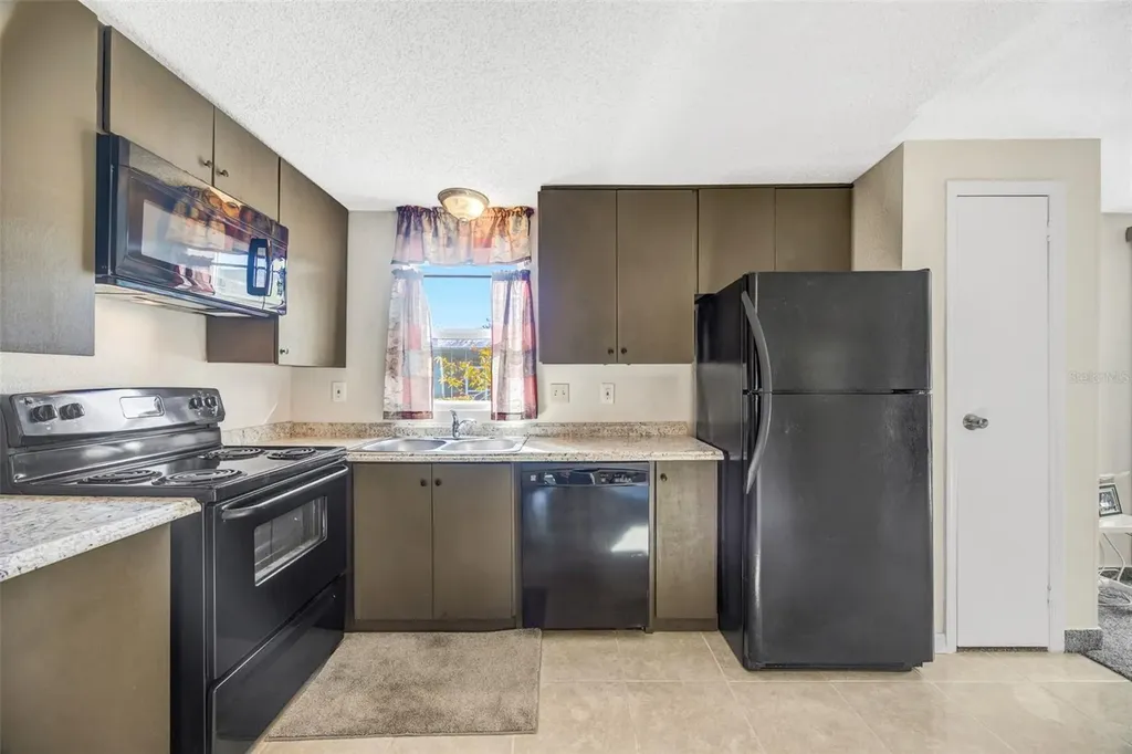 15615 Willowdale Road Tampa FL 33625