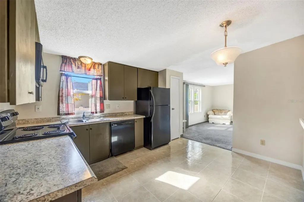 15615 Willowdale Road Tampa FL 33625