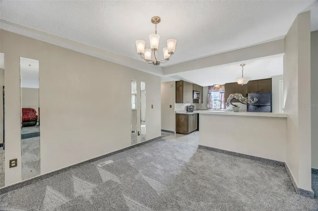 15615 Willowdale Road Tampa FL 33625