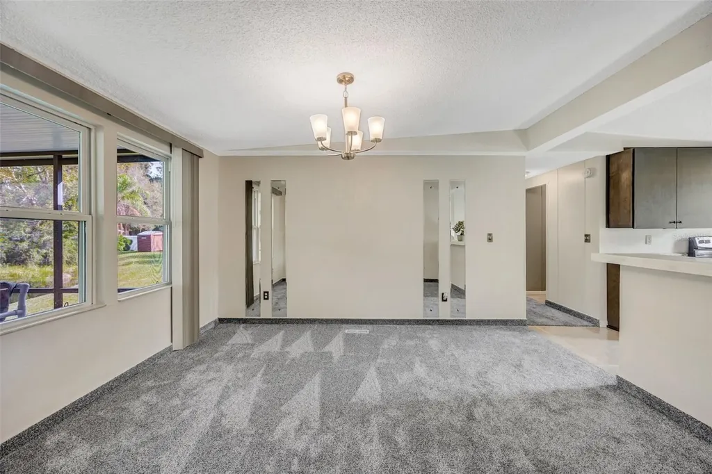 15615 Willowdale Road Tampa FL 33625