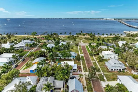 123 Gill Street Punta Gorda FL 33950