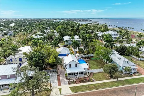 123 Gill Street Punta Gorda FL 33950