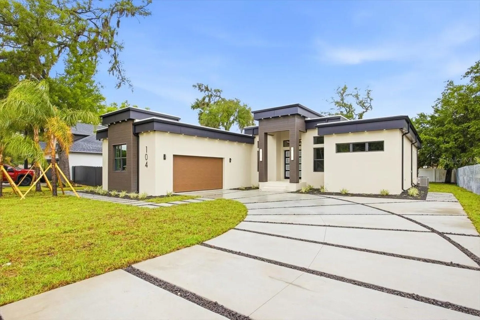 104 S Maki Road Plant City FL 33563