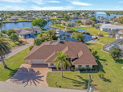 13388 Journeys End Fort Myers FL 33905