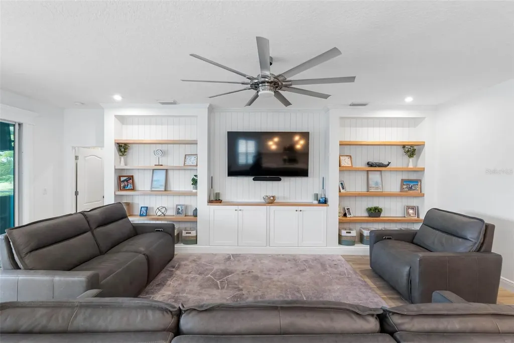 5557 Silver Sun Drive Apollo Beach FL 33572