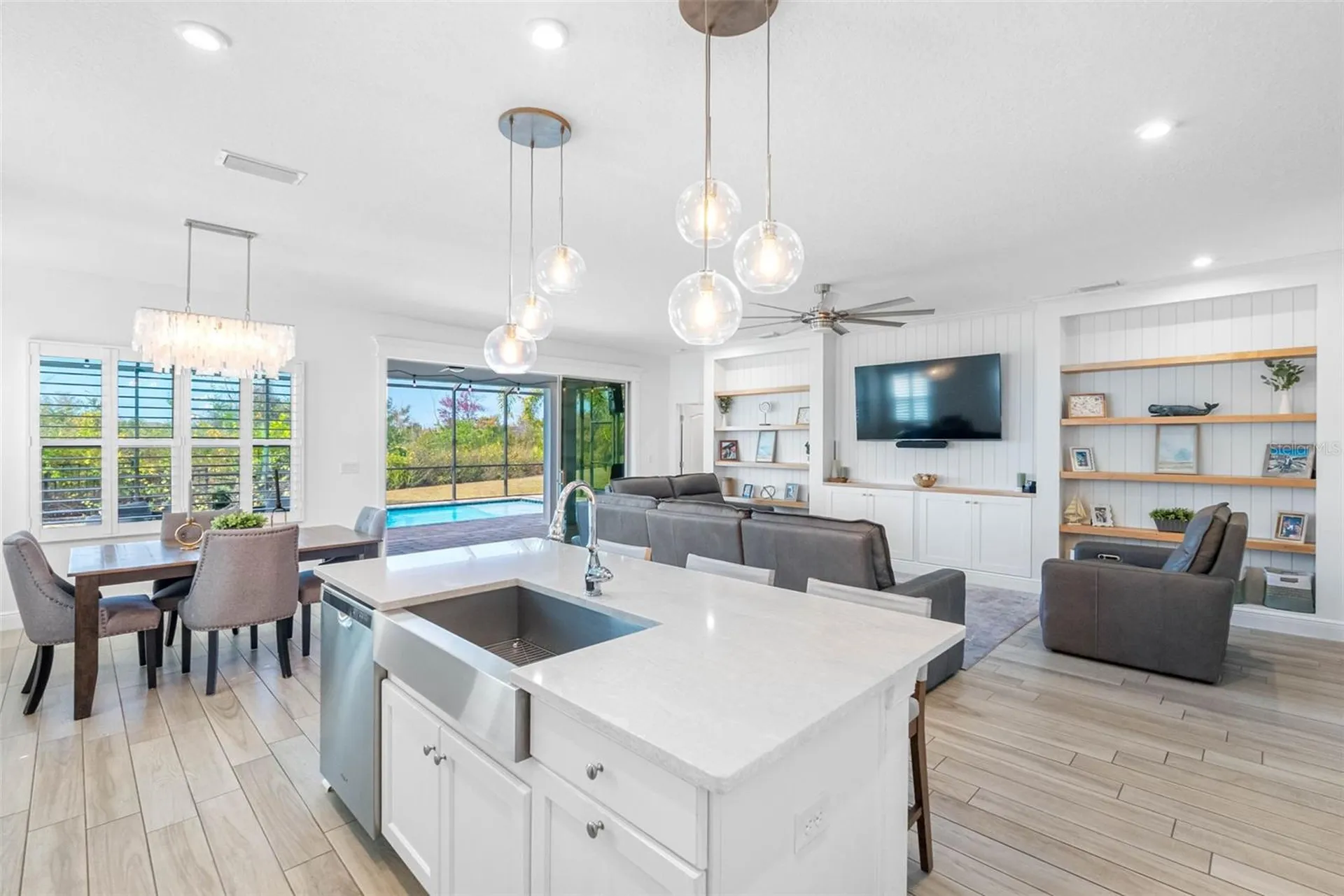 5557 Silver Sun Drive Apollo Beach FL 33572