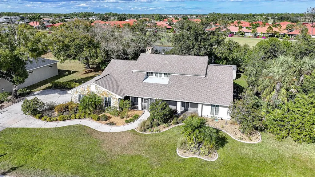 24358 SW Kingsway Circle Lake Suzy FL 34269