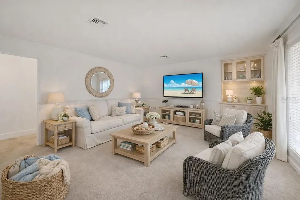 24358 SW Kingsway Circle Lake Suzy FL 34269